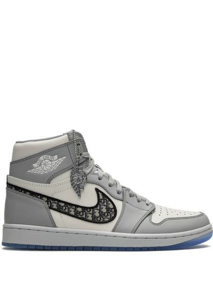 AJ1 Dior