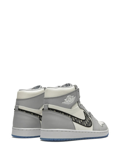 AJ1 Dior