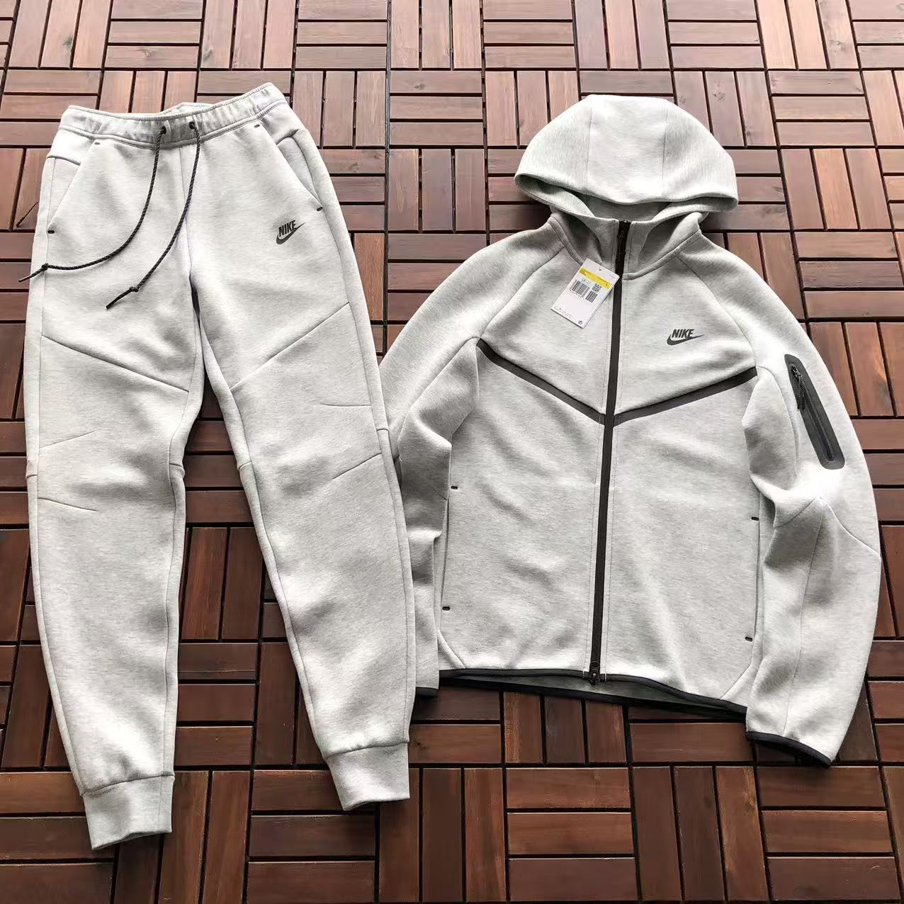 Tech Fleece